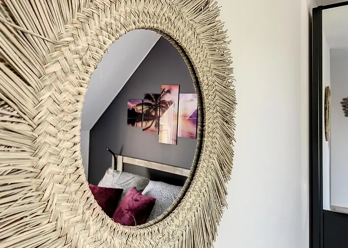 Guest house Reve - Sdb Wc Privatif - Entree Autonome - Grande Tv Netflix 3*