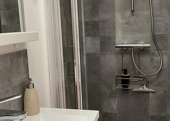 Guest house Reve - Sdb Wc Privatif - Entree Autonome - Grande Tv Netflix